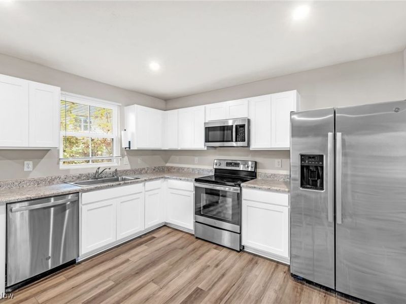 113 Palm Court, Painesville, OH 44077 Photo 7