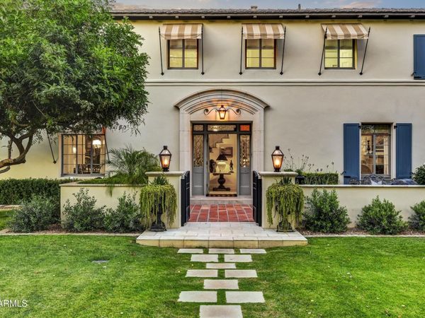 3007 N MANOR Drive W, Phoenix, AZ 85014