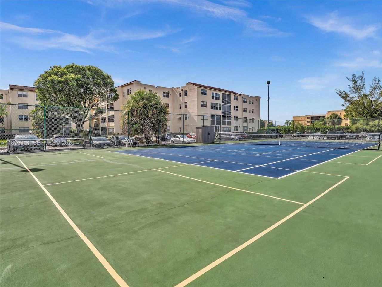 2841 Somerset Dr, Unit 105, Lauderdale Lakes, FL 33311 Photo