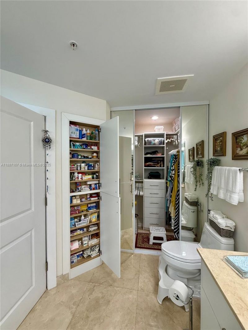 1945 S Ocean Dr, Unit 1201, Hallandale Beach, FL 33009 Photo