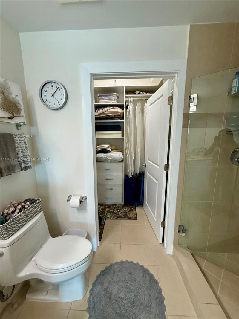 1945 S Ocean Dr, Unit 1201, Hallandale Beach, FL 33009 Photo