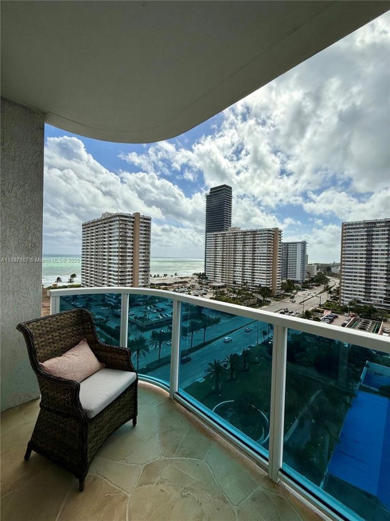 1945 S Ocean Dr, Unit 1201, Hallandale Beach, FL 33009 Photo