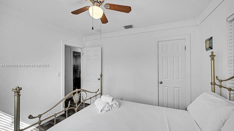 422 49th St, West Palm Beach, FL 33407 Photo