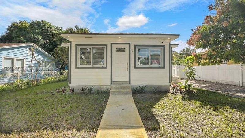422 49th St, West Palm Beach, FL 33407 Photo