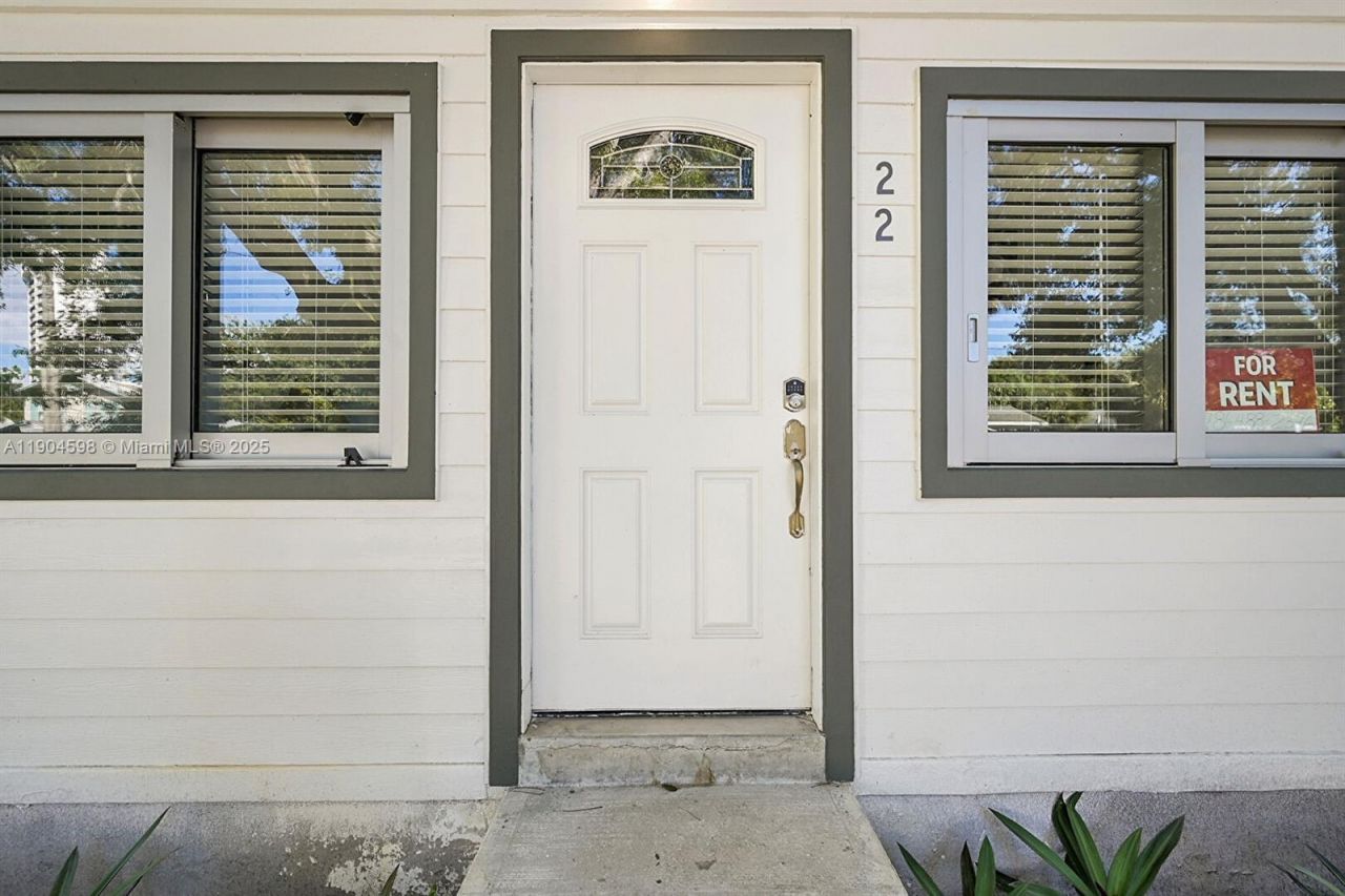 422 49th St, West Palm Beach, FL 33407 Photo