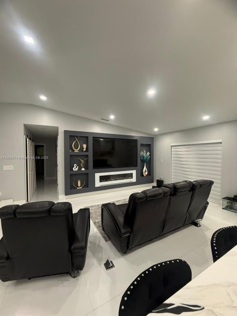 12497 SW 199th Ter, Miami, FL 33177 Photo