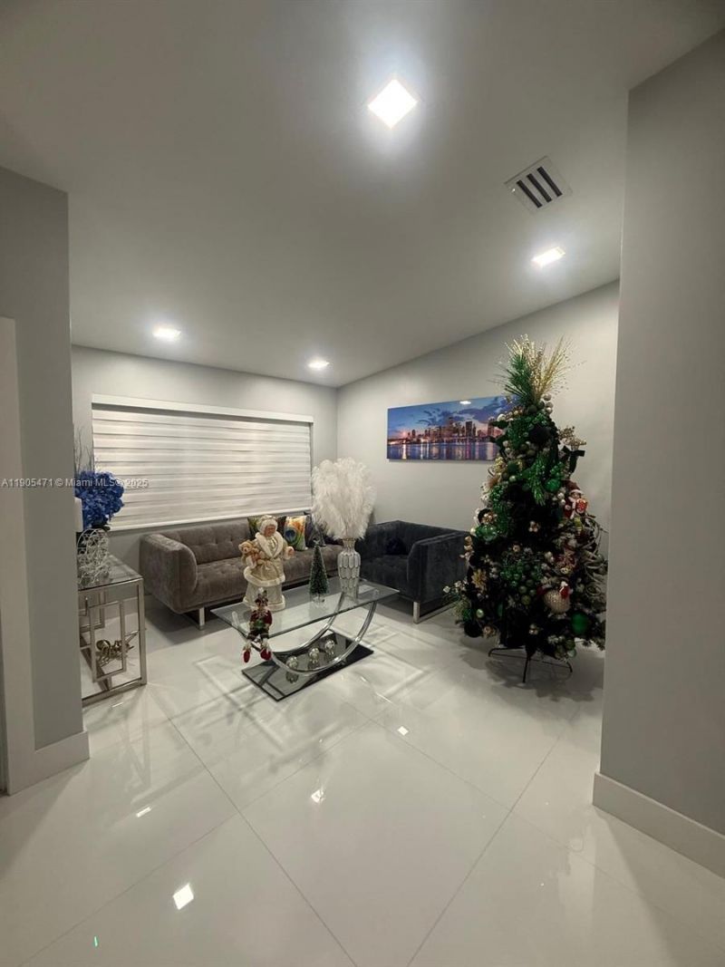 12497 SW 199th Ter, Miami, FL 33177 Photo