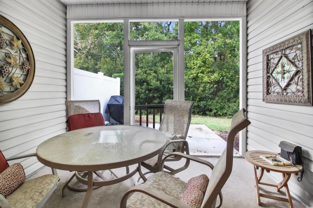 301 Nuthatch Ln. Photo 22