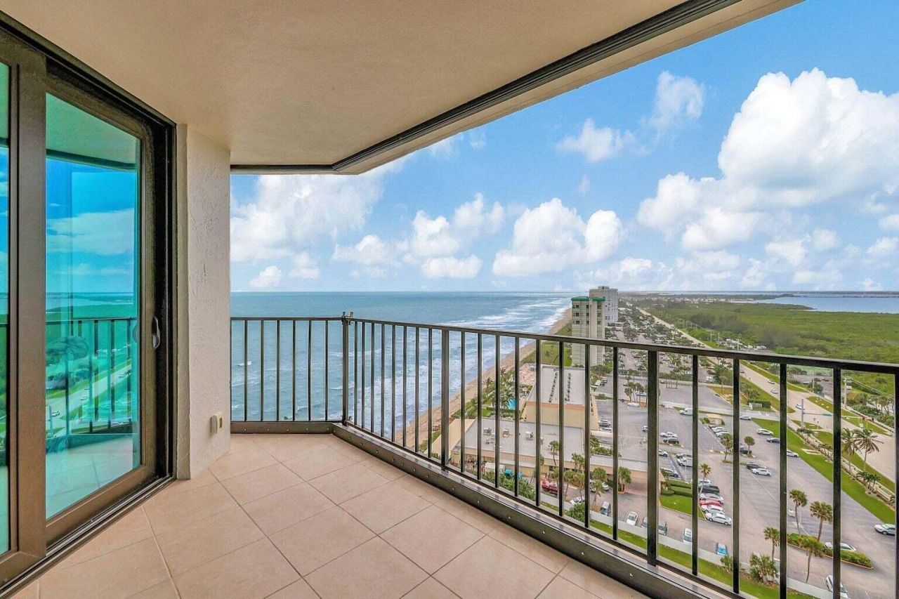 9650 S Ocean Drive, Unit 2009, Jensen Beach, FL 34957 Photo