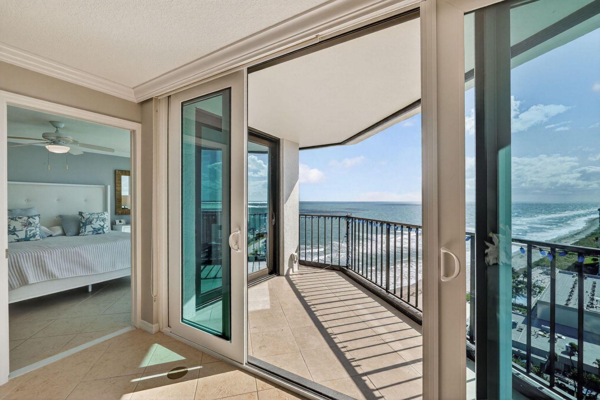 9650 S Ocean Drive, Unit 2009, Jensen Beach, FL 34957 Photo