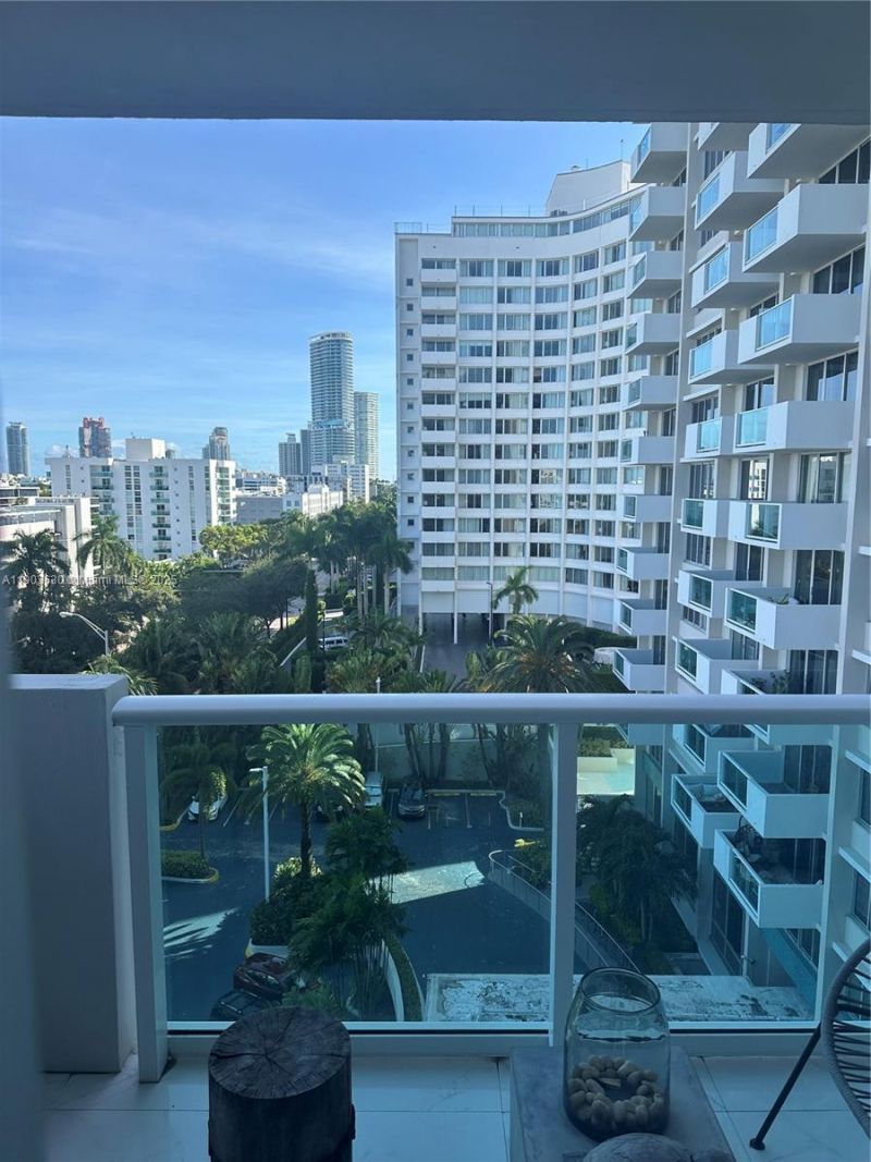1200 West Ave, Unit 715, Miami Beach, FL 33139 Photo