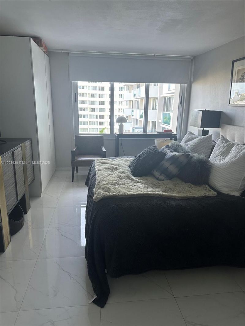 1200 West Ave, Unit 715, Miami Beach, FL 33139 Photo