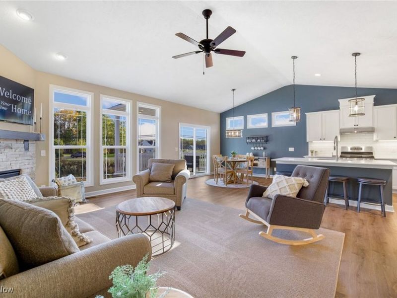 2334 Ledgestone Drive NW, Uniontown, OH 44685 Photo 11