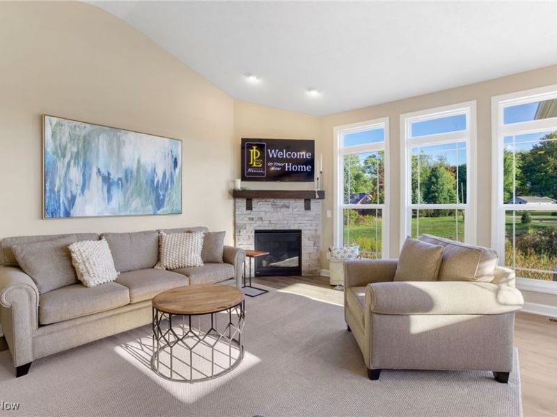 2334 Ledgestone Drive NW, Uniontown, OH 44685 Photo 15