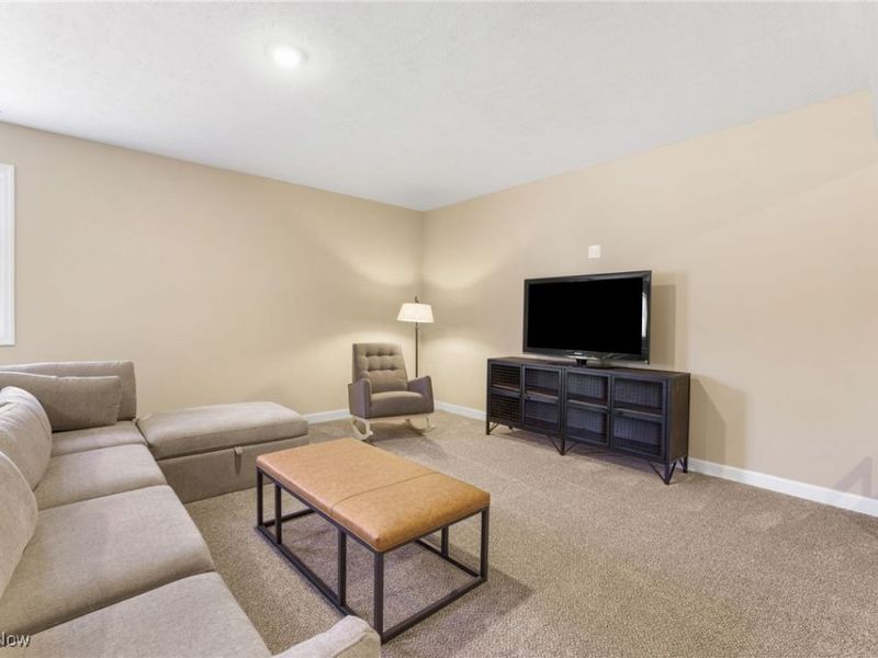 2334 Ledgestone Drive NW, Uniontown, OH 44685 Photo 25