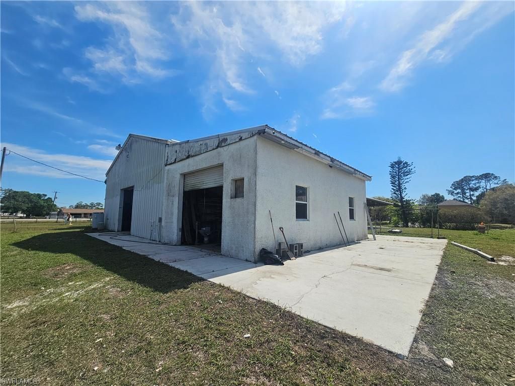 6830 Buckingham Rd, Fort Myers, FL 33905 Photo