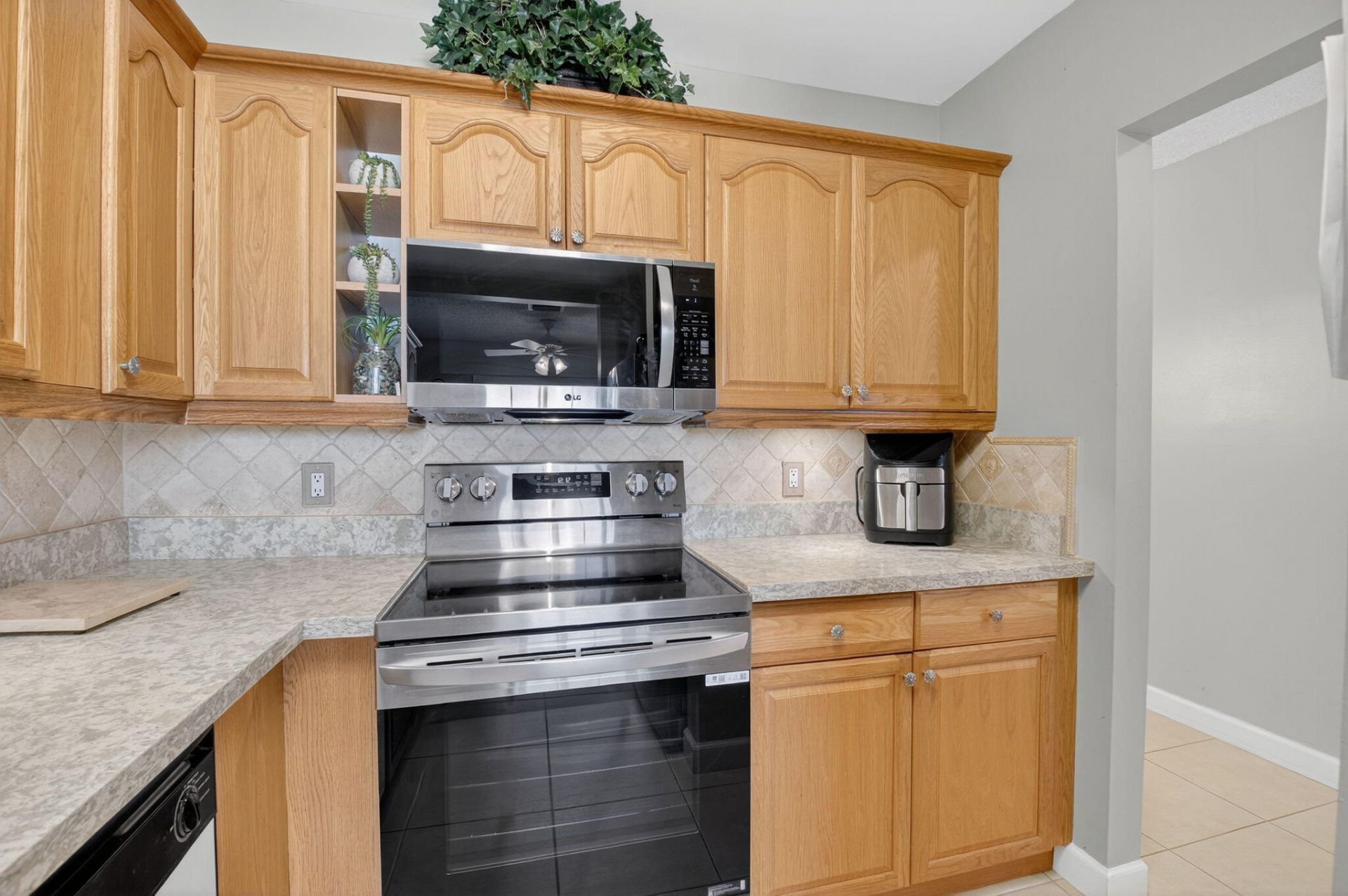 1141 Violet Terrace, Unit 202, Delray Beach, FL 33445 Photo