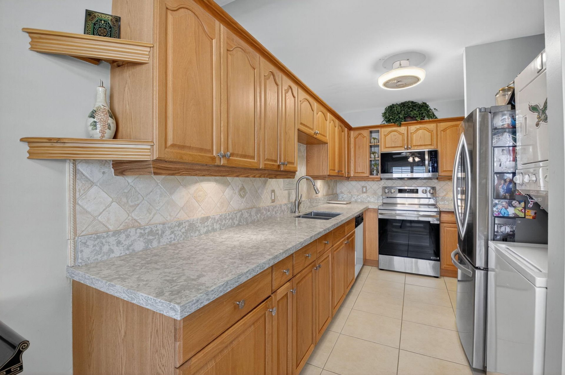 1141 Violet Terrace, Unit 202, Delray Beach, FL 33445 Photo