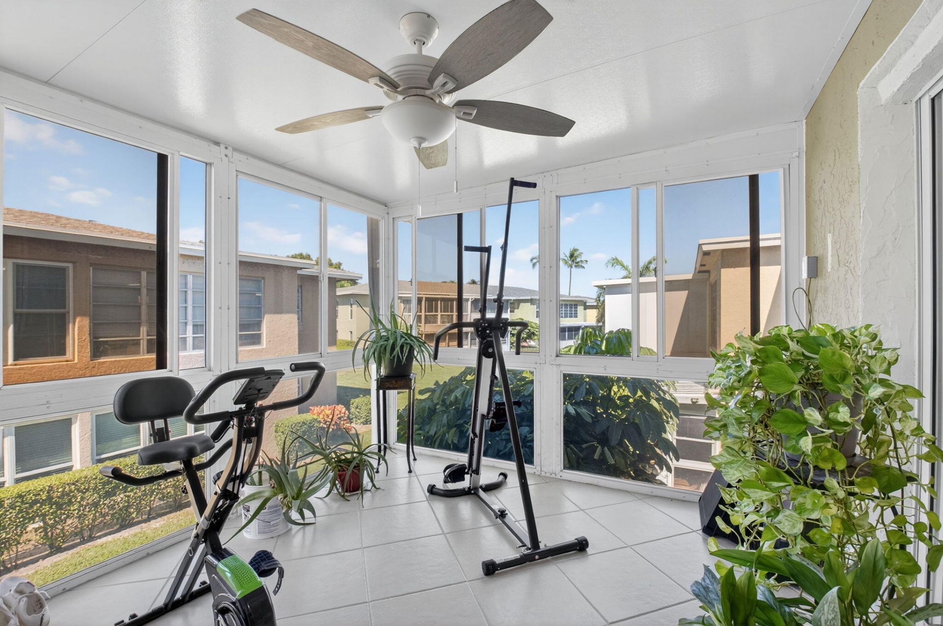 1141 Violet Terrace, Unit 202, Delray Beach, FL 33445 Photo
