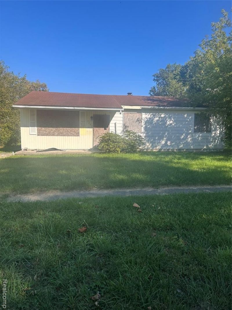 6242 Palmetto Drive, Flint, MI 48458 Main Photo