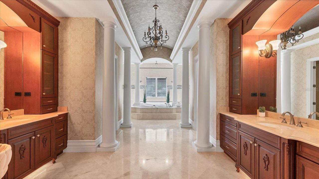 19451 Ganton Avenue, Bradenton, FL 34202 Photo