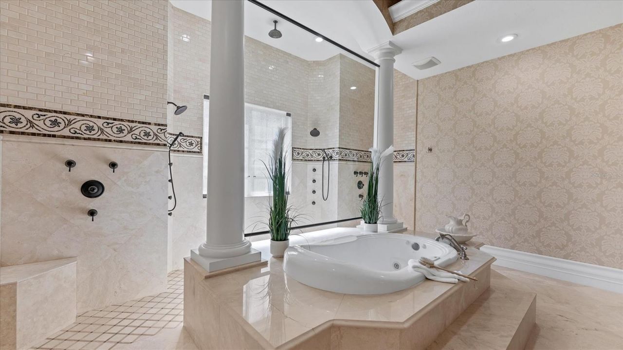 19451 Ganton Avenue, Bradenton, FL 34202 Photo