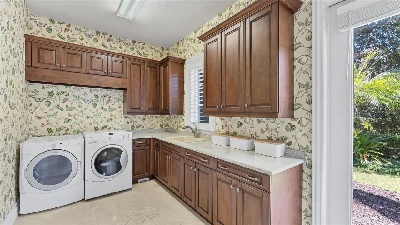 19451 Ganton Avenue, Bradenton, FL 34202 Photo