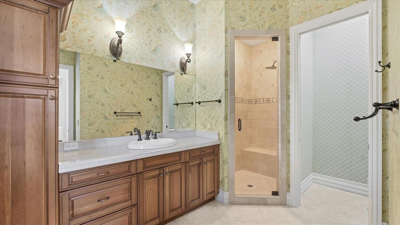 19451 Ganton Avenue, Bradenton, FL 34202 Photo