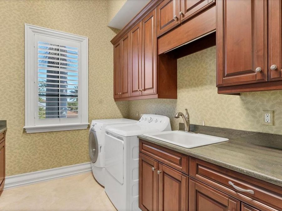 Property Image 79