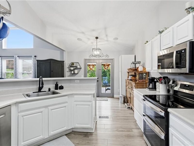 852 Willowbrook Drive, Monroe, OH 45050 Photo 11