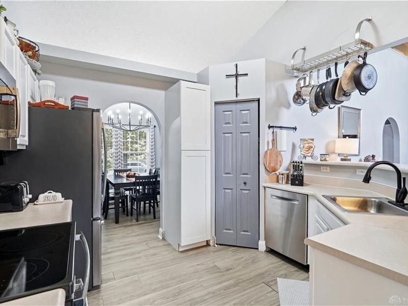 852 Willowbrook Drive, Monroe, OH 45050 Photo 12