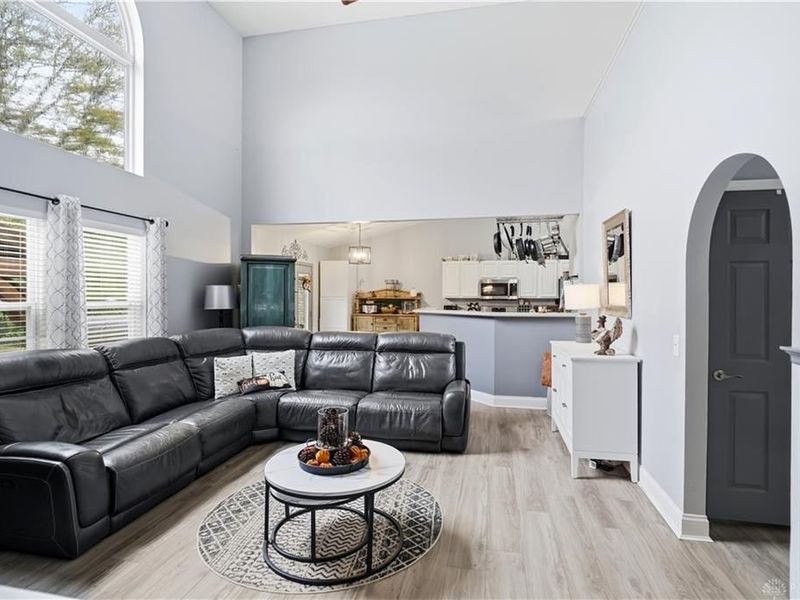 852 Willowbrook Drive, Monroe, OH 45050 Photo 6