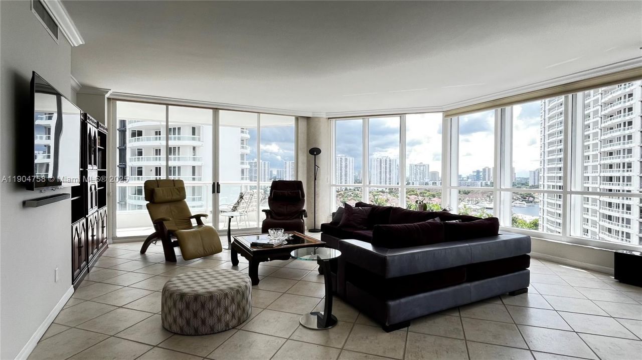 21150 Point Pl, Unit 1202, Aventura, FL 33180 Photo