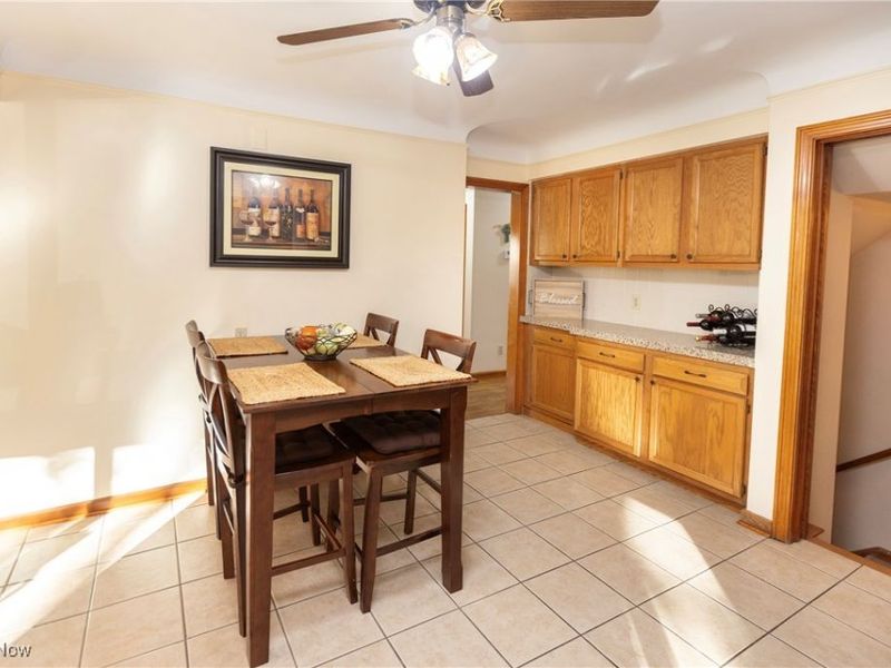 4553 Porter Road, North Olmsted, OH 44070 Photo 12