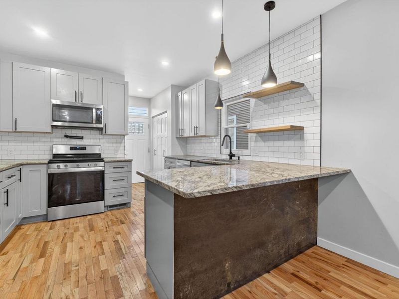 1151 Summit Street, Columbus, OH 43201 Photo 3