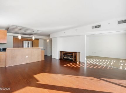 255 N Sierra Street, Unit 1012, Reno, NV 89501 Photo