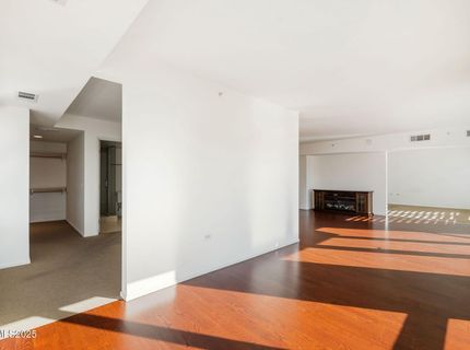 255 N Sierra Street, Unit 1012, Reno, NV 89501 Photo