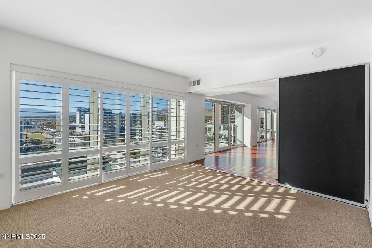 255 N Sierra Street, Unit 1012, Reno, NV 89501 Photo