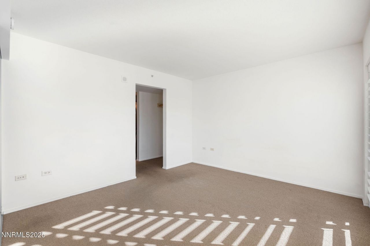 255 N Sierra Street, Unit 1012, Reno, NV 89501 Photo