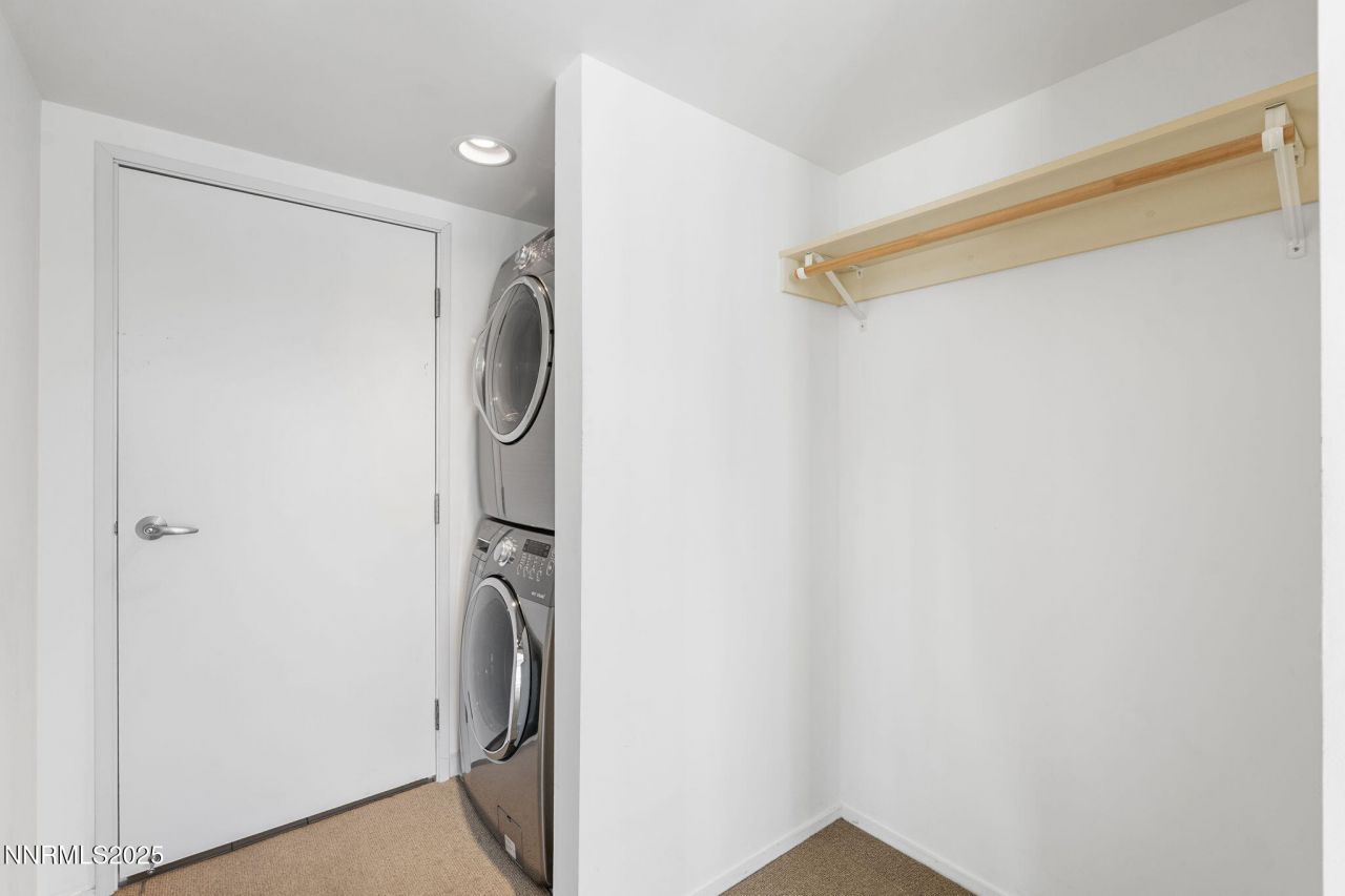 255 N Sierra Street, Unit 1012, Reno, NV 89501 Photo