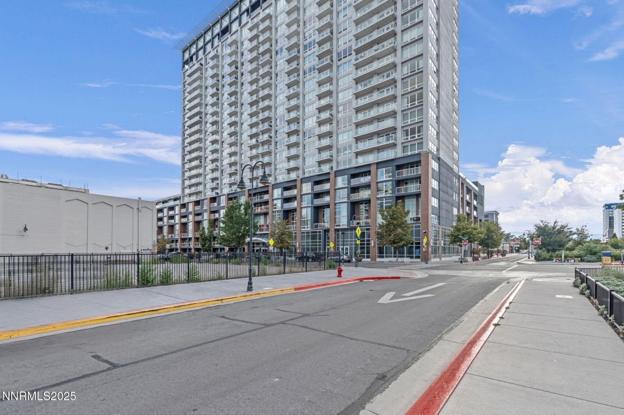 255 N Sierra Street, Unit 1012, Reno, NV 89501 Photo