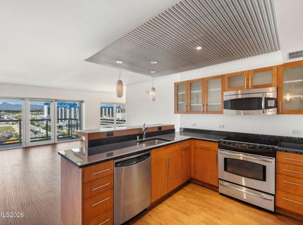 255 N Sierra Street, Unit 1012, Reno, NV 89501 Photo