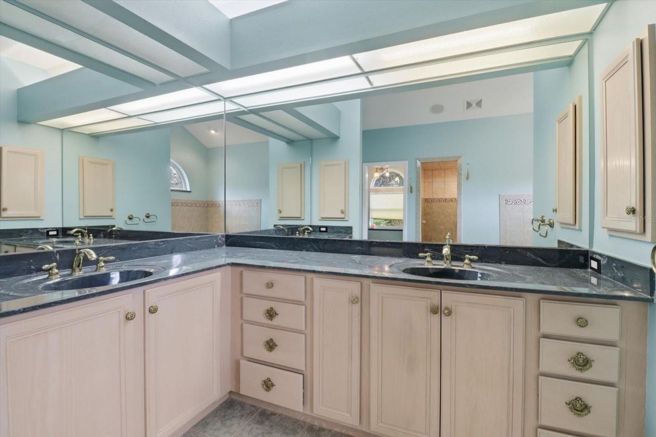 24 Livingstone Daisy Court, Homosassa, FL 34446 Photo