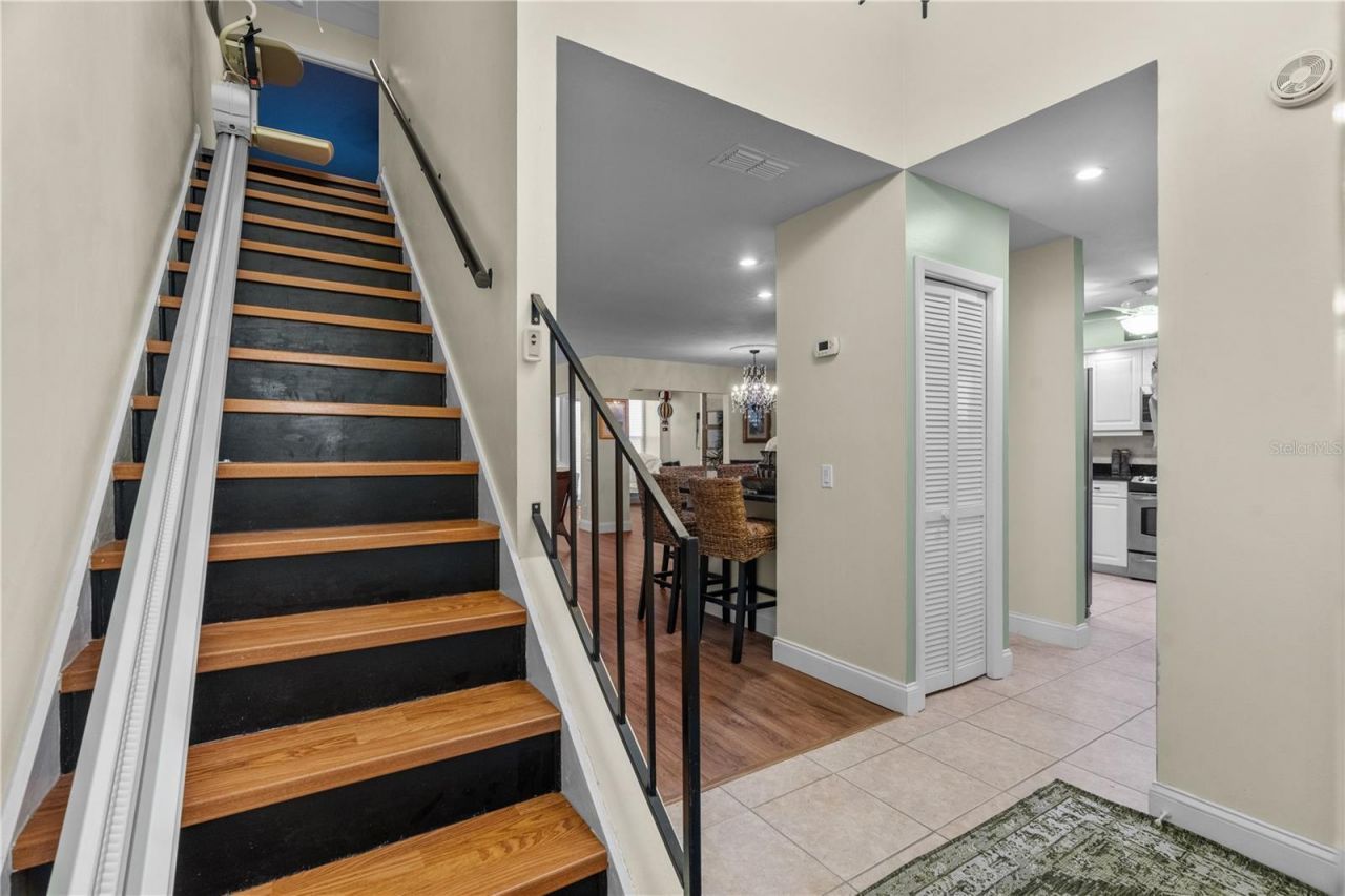 623 Red Oak Circle, Unit 109, Altamonte Springs, FL 32701 Photo