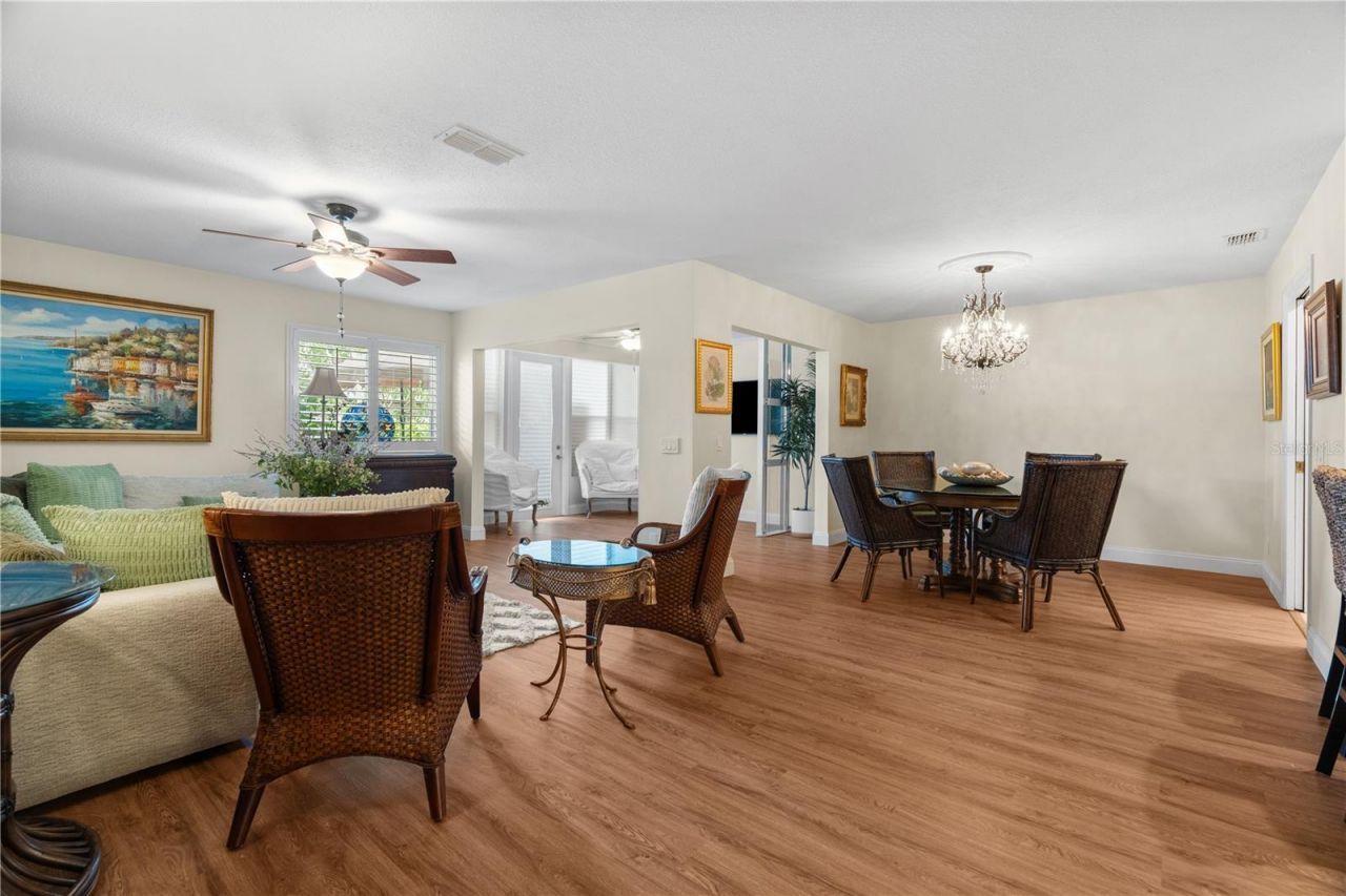 623 Red Oak Circle, Unit 109, Altamonte Springs, FL 32701 Photo