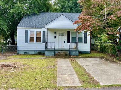 1015 Naples Avenue, Cayce, SC 29033