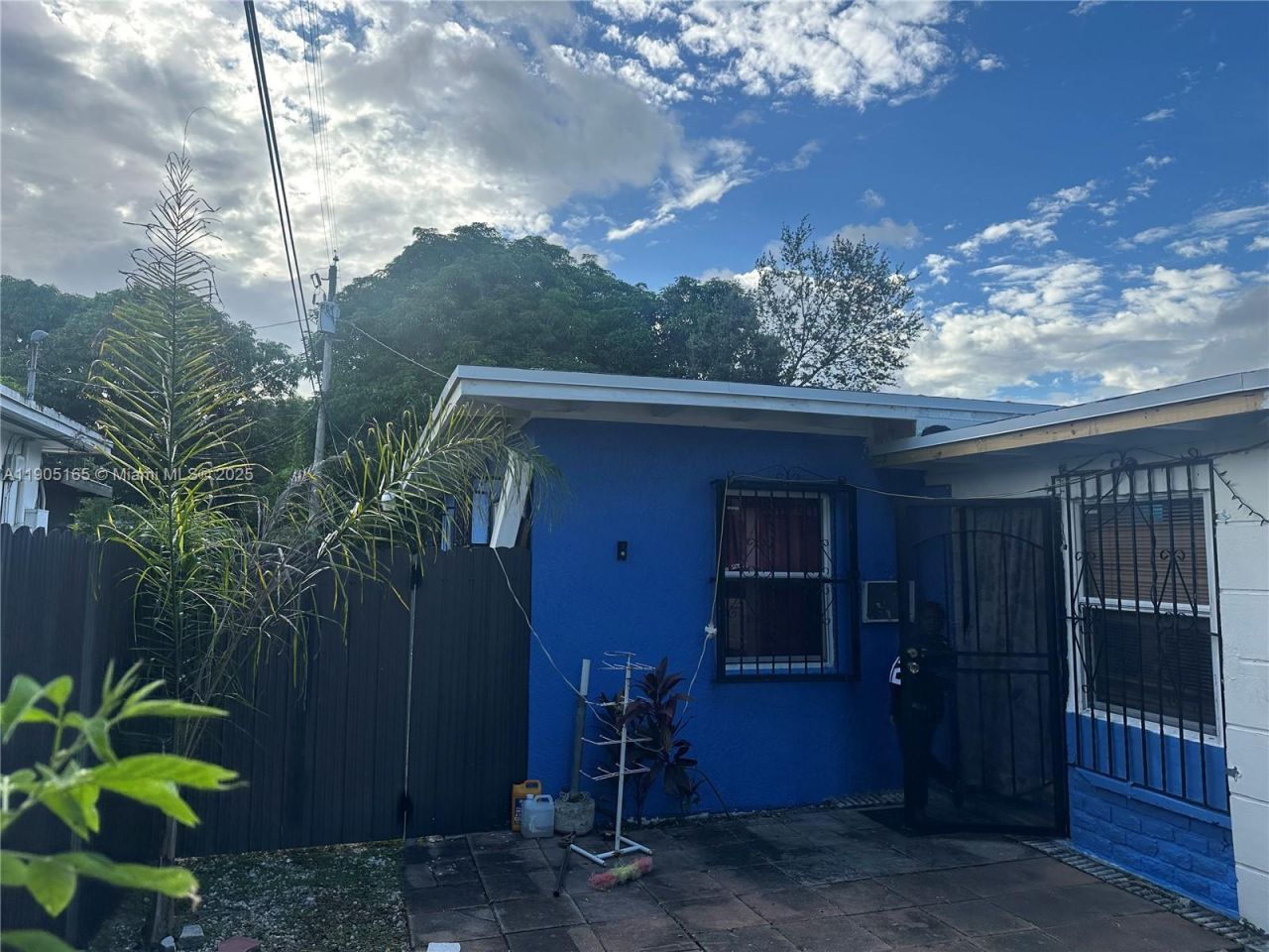 12240 NW 13th Ave, North Miami, FL 33167 Photo