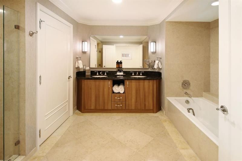 601 N Ft Lauderdale Bch Boulevard, Unit 1113, Fort Lauderdale, FL 33304 Photo