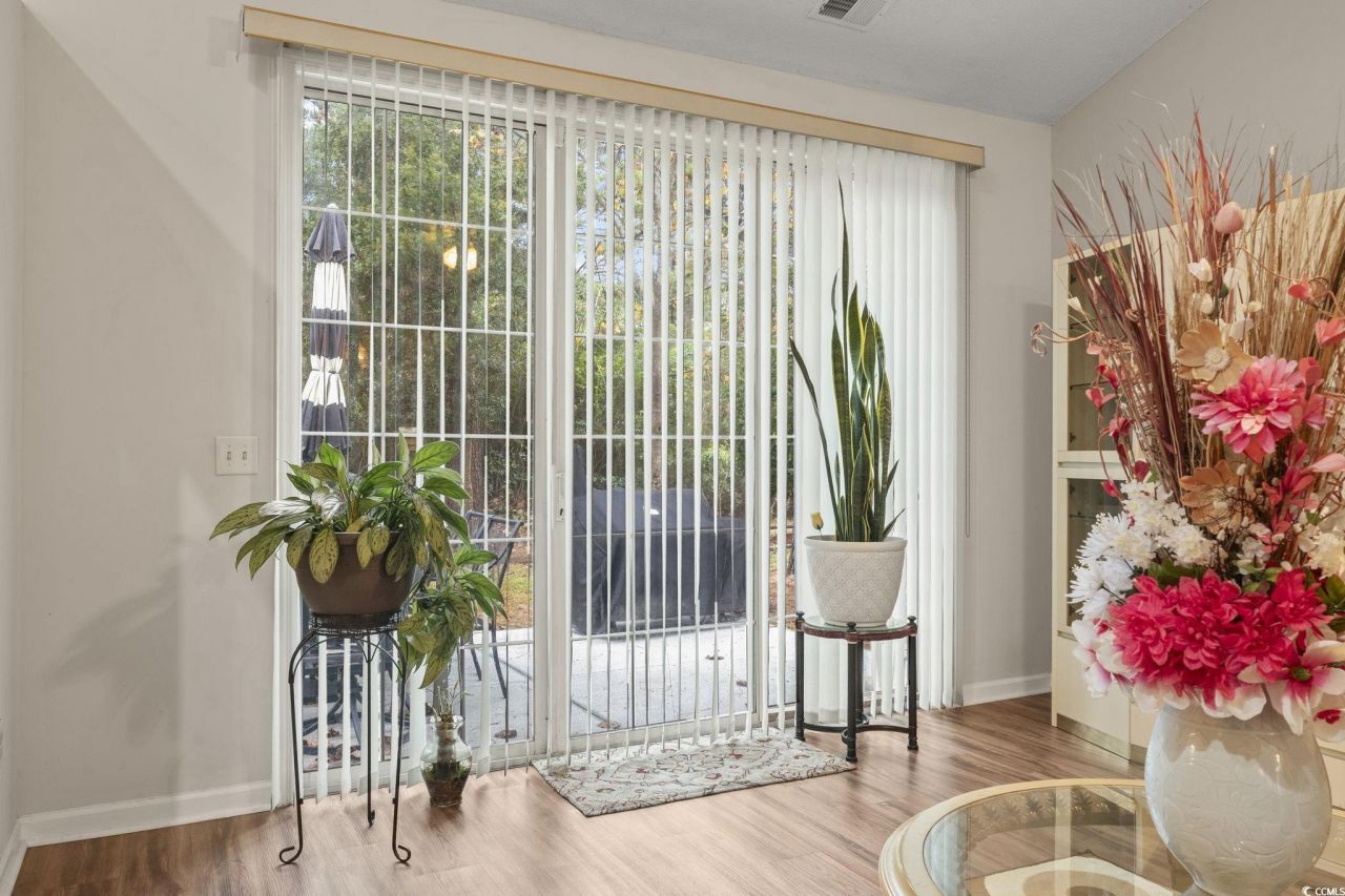 206 Glenwood Dr. Photo 22