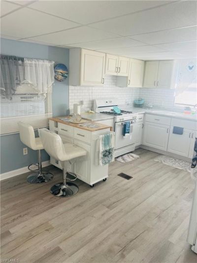 471 Palm Dr, Unit 310, Naples, FL 34114 Photo